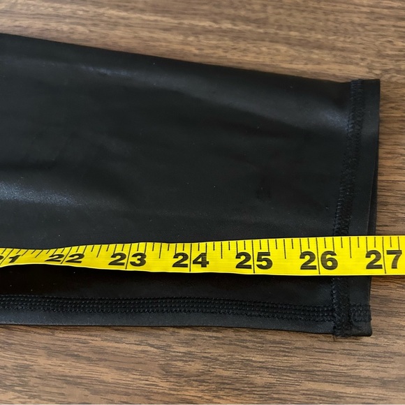 ❤️ NWT maurices Sleek Black Faux Leather Leggings XL - Picture 9 of 10